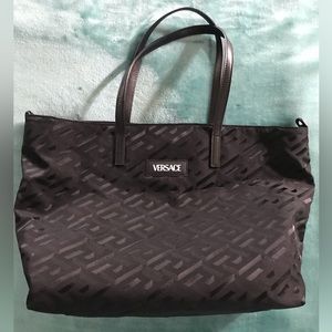 Versace Kids La Greca Changing-mat Bag